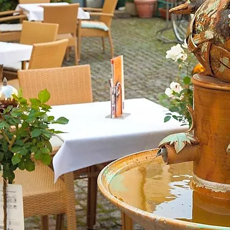Hotel Auguste Viktoria 3*