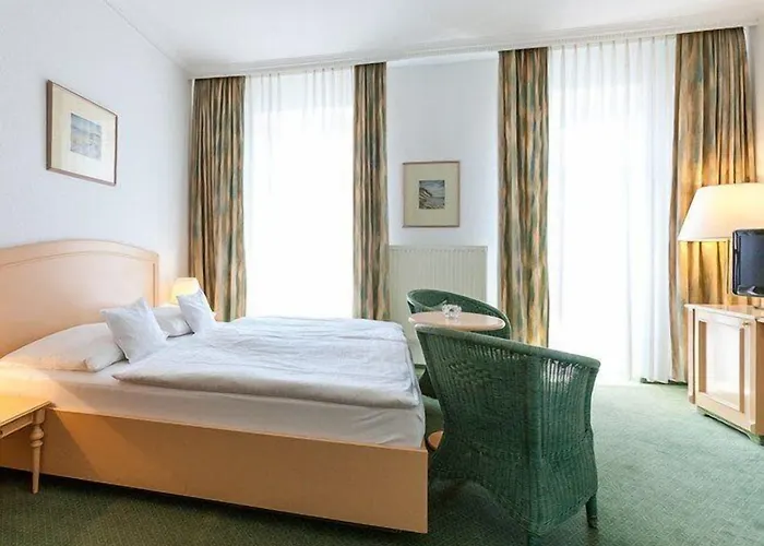 Hotel Auguste Viktoria 3*